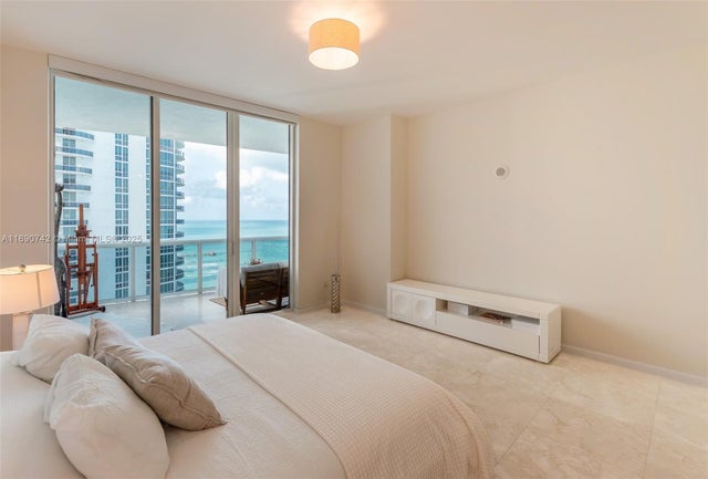 5 of 53 - 15901 Collins Ave 2502, Sunny Isles Beach, FL