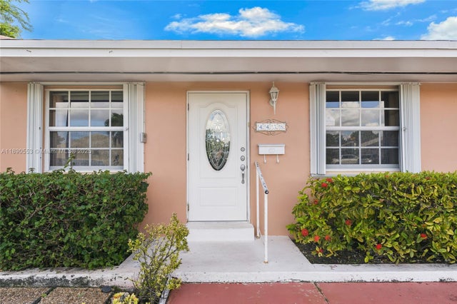 4 of 25 - 4438 Sw 131st Ave, Miami, FL