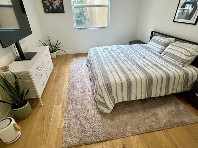 3 of 9 - 17150 N Bay Rd 2321, Sunny Isles Beach, FL