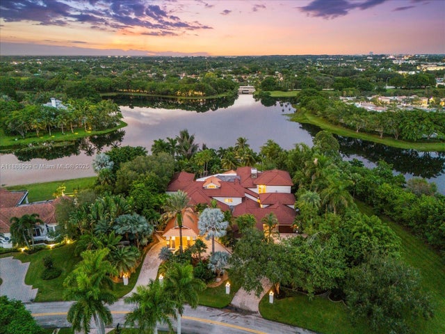 2 of 90 - 2941 Paddock Ln, Weston, FL