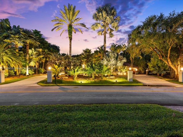3 of 90 - 2941 Paddock Ln, Weston, FL
