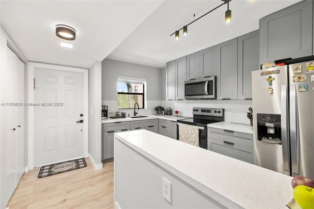 2 of 24 - 10444 Nw 30th Ct 202, Sunrise, FL