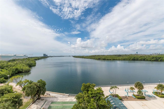 2 of 34 - 300 Bayview Dr 716, Sunny Isles Beach, FL