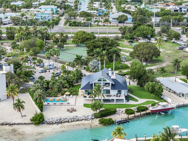 2 of 54 - 91 Iroquois Dr, Islamorada, FL