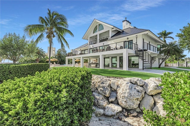 4 of 54 - 91 Iroquois Dr, Islamorada, FL
