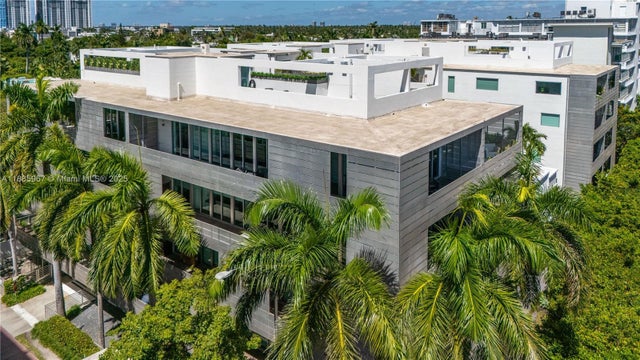 2 of 57 - 1700 Meridian Ave 501, Miami Beach, FL