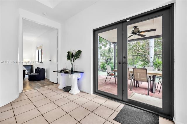 4 of 28 - 8330 Sw 12th St, Pembroke Pines, FL