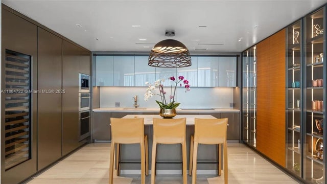 5 of 23 - 18975 Collins Ave 2500, Sunny Isles Beach, FL