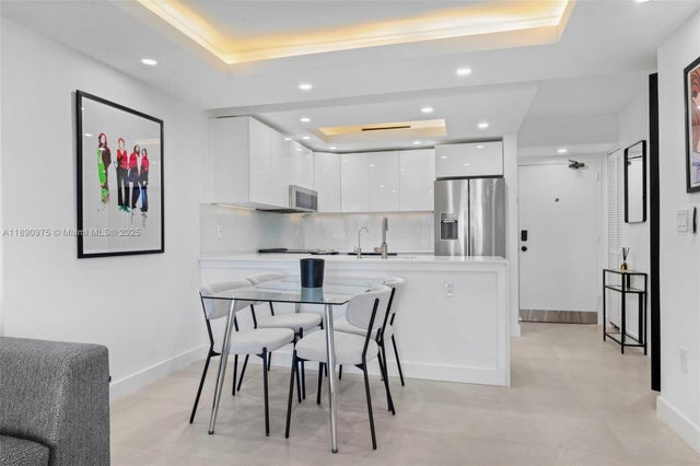 3 of 27 - 345 Ocean Dr 326, Miami Beach, FL