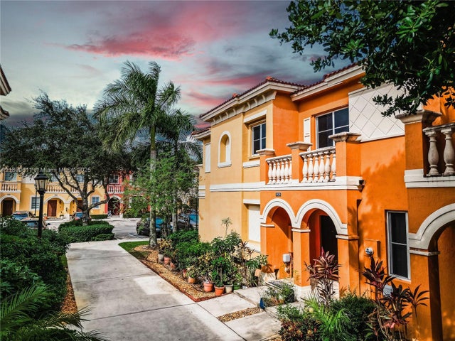 4 of 42 - 8928 Sw 18th St, Miramar, FL