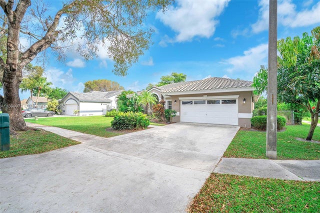 2 of 30 - 9690 Nw 39th St, Cooper City, FL