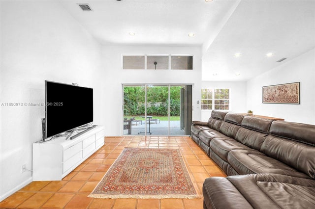 3 of 30 - 9690 Nw 39th St, Cooper City, FL