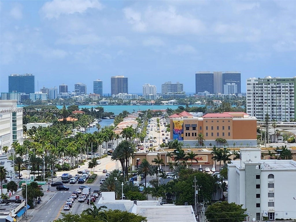 1470 Ne 123rd St A1213, North Miami