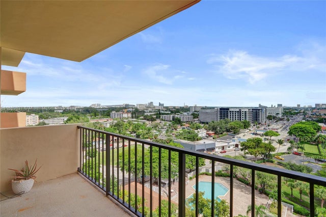 5 of 35 - 1470 Ne 123rd St A1213, North Miami, FL