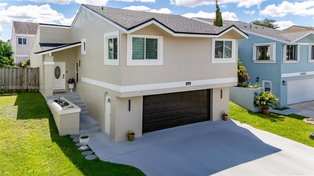 10048 Sw 221st St, Cutler Bay