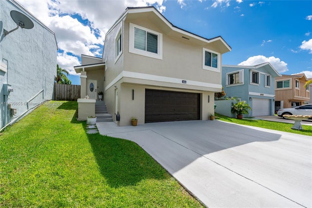 2 of 42 - 10048 Sw 221st St, Cutler Bay, FL