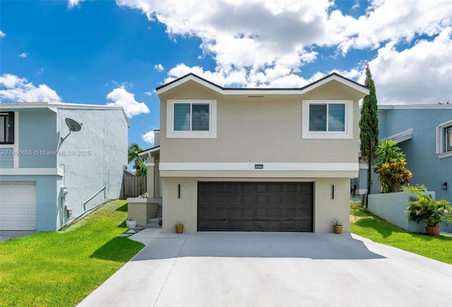 4 of 42 - 10048 Sw 221st St, Cutler Bay, FL