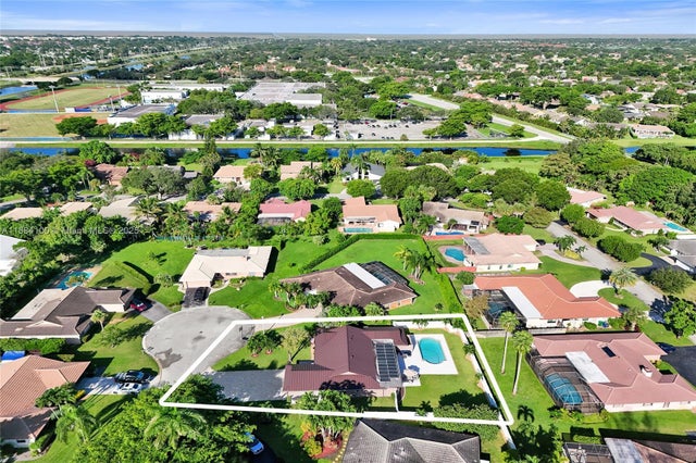 3 of 57 - 10419 Nw 1st Pl, Coral Springs, FL
