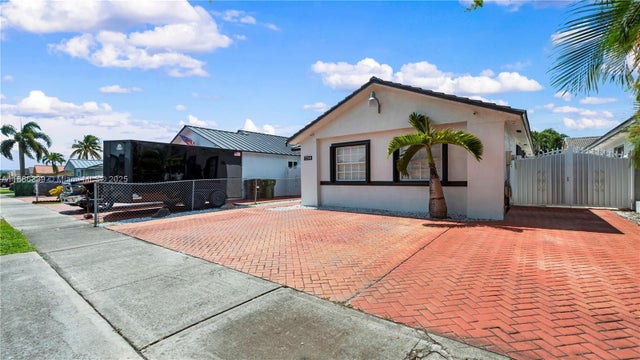 2 of 41 - 7250 W 30th Ave, Hialeah, FL