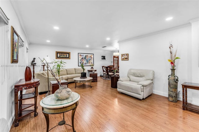 5 of 33 - 9081 Sw 140th St, Miami, FL