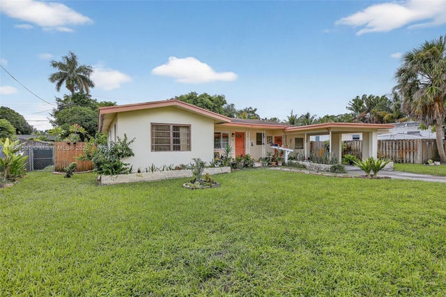 2 of 29 - 160 Nw 34th St, Oakland Park, FL