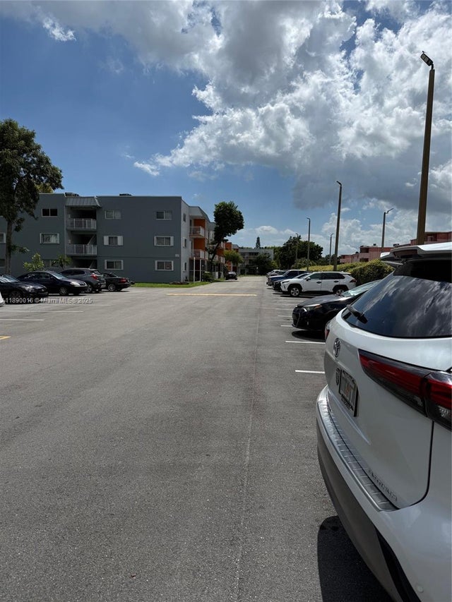 1 of 52 - 11301 Sw 200th St 305-a, Miami, FL