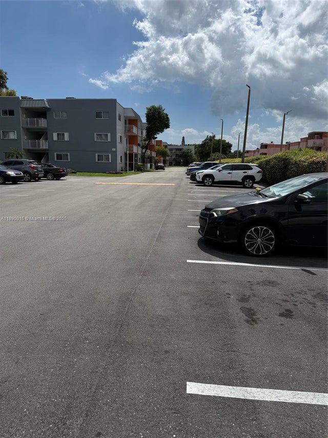 3 of 52 - 11301 Sw 200th St 305-a, Miami, FL