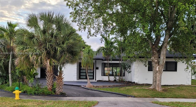 3 of 65 - 2856 Nw 10th Ave, Wilton Manors, FL