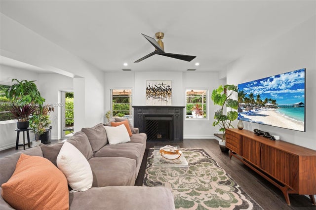 5 of 50 - 600 Ne 55th Ter, Miami, FL