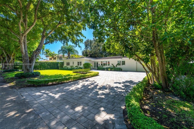 1 of 66 - 90 S Prospect Dr, Coral Gables, FL
