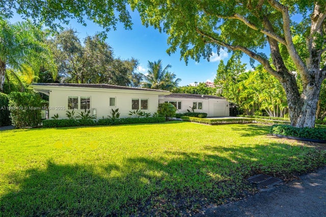 2 of 66 - 90 S Prospect Dr, Coral Gables, FL