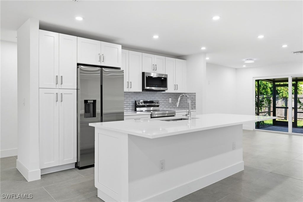 3929 Mohawk Pl, Naples