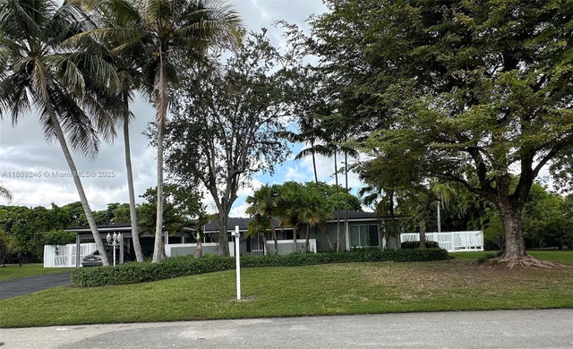 10735 Sw 134 Terrace, Miami