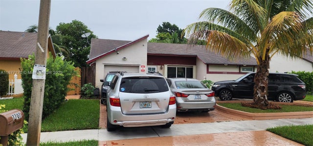 3 of 40 - 7707 Sw 8th St, North Lauderdale, FL
