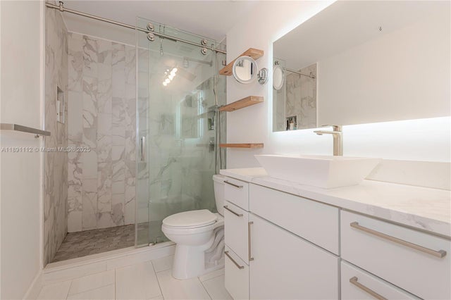 5 of 14 - 801 Brickell Key Blvd 908, Miami, FL