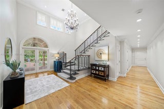 Photo of Listing #A11890934