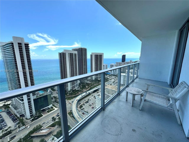 5 of 35 - 4010 S Ocean Dr T3503, Hollywood, FL