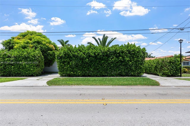 2 of 45 - 2115 Keystone Blvd, North Miami, FL