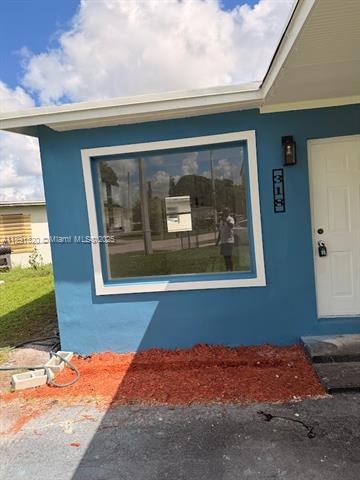 1 of 19 - 318 Nw 30th Ave, Fort Lauderdale, FL