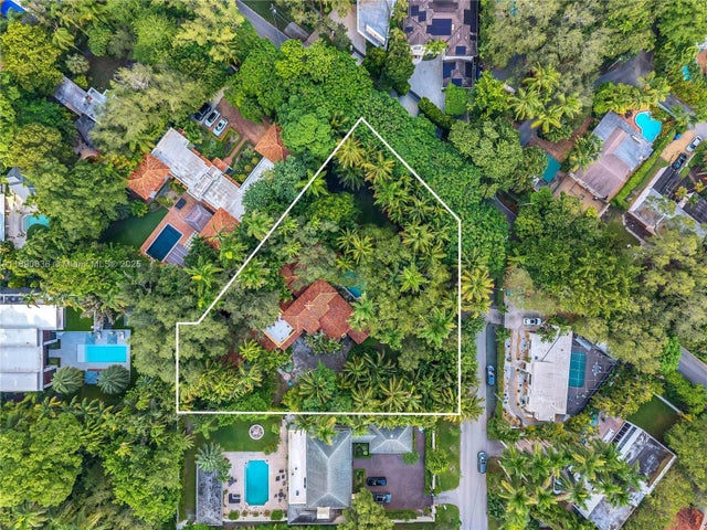 4 of 13 - 4190 Ingraham Hwy, Miami, FL