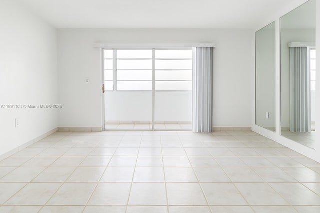 2 of 11 - 1662 Lincoln Ct 402, Miami Beach, FL