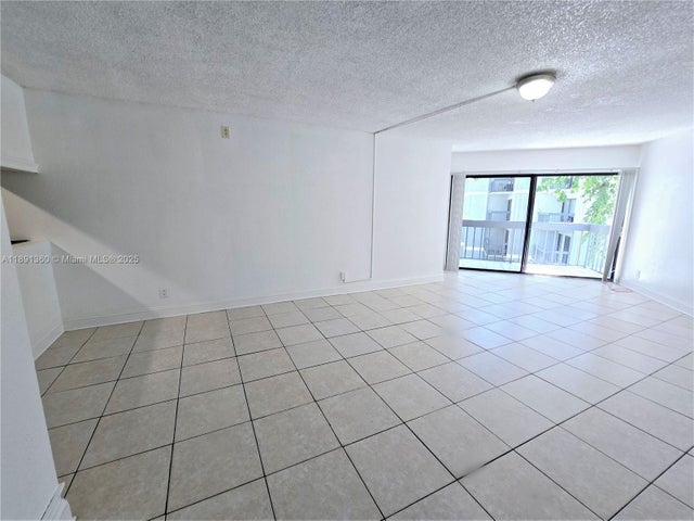 1 of 25 - 1850 N Congress Ave 311, West Palm Beach, FL