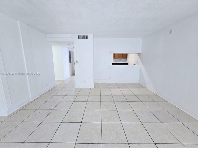 2 of 25 - 1850 N Congress Ave 311, West Palm Beach, FL