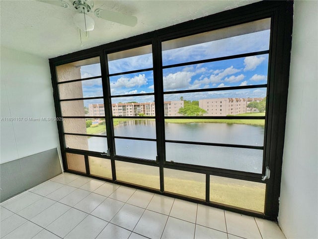 5 of 51 - 10467 Sunrise Lakes Blvd 410, Sunrise, FL