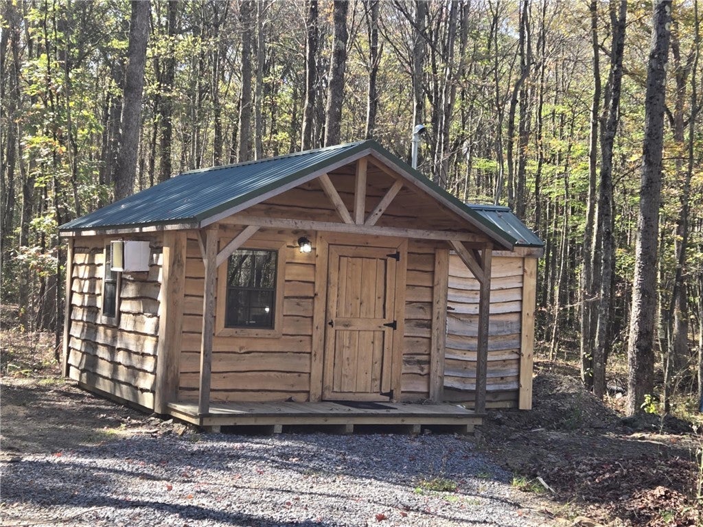 36 Buck Drive, Benezette