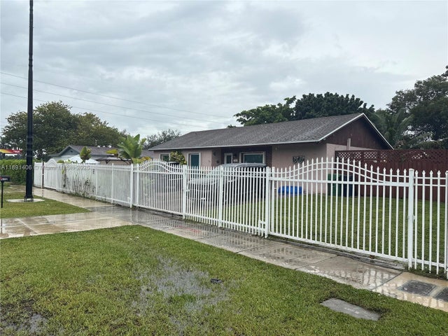 2 of 17 - 12601 Sw 268th St, Homestead, FL