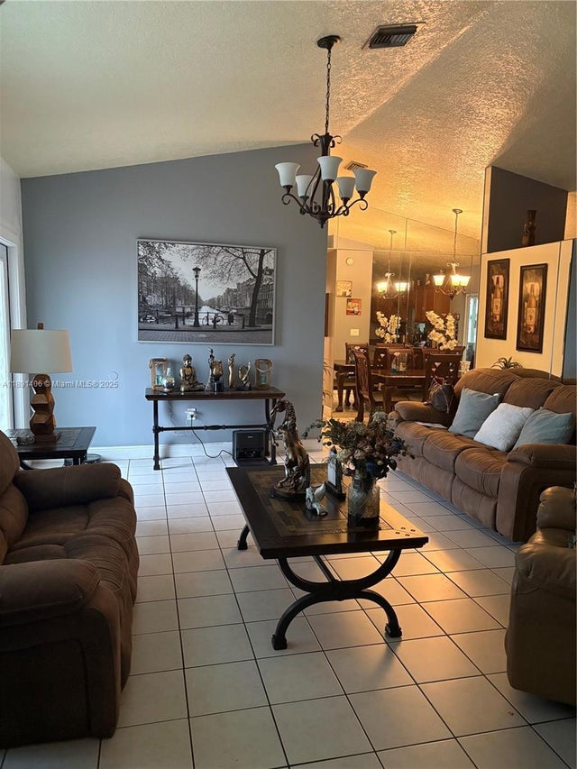 4 of 17 - 12601 Sw 268th St, Homestead, FL