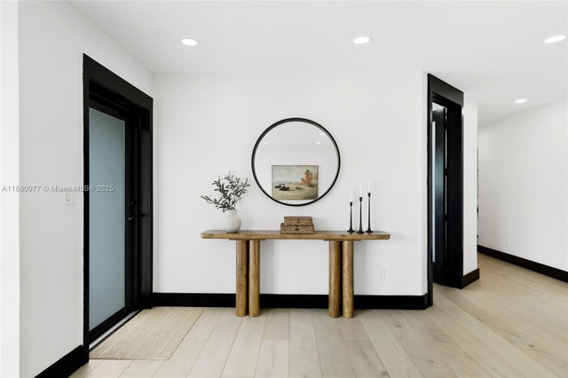 4 of 34 - 8341 Sw 87th Ter, Miami, FL