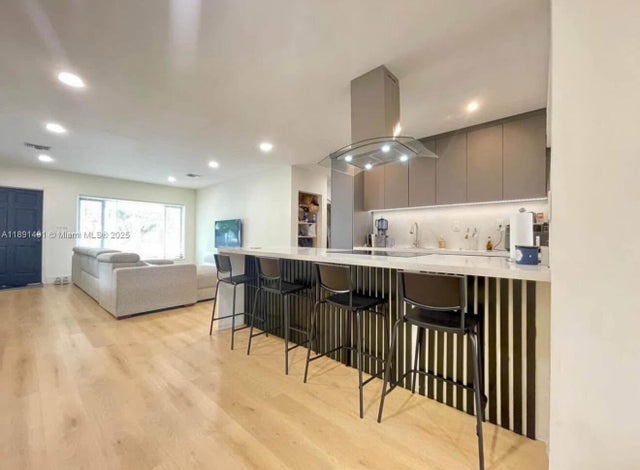 2 of 37 - 1760 Ne 13th St, Fort Lauderdale, FL