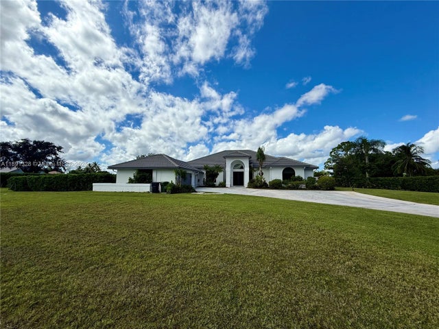 3 of 88 - 14984 Roan Ct, Wellington, FL
